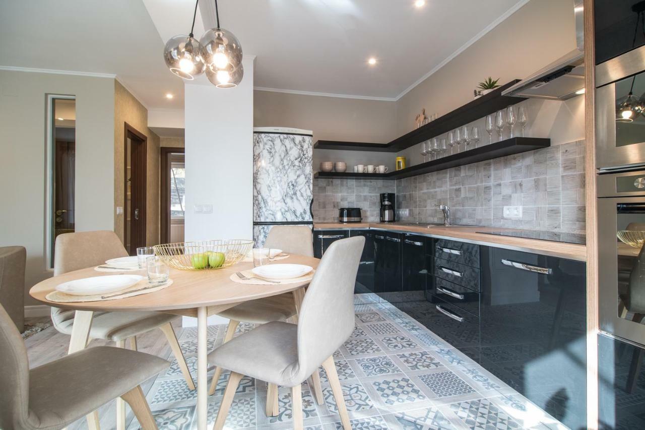 Apartment Elias Клуж-Напока Екстериор снимка